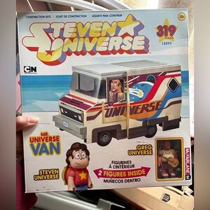 Mr. Universe Van Playset - Multicolor